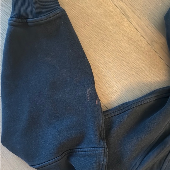 Lululemon oversized cropped scuba hoodie - Picture 4 of 9